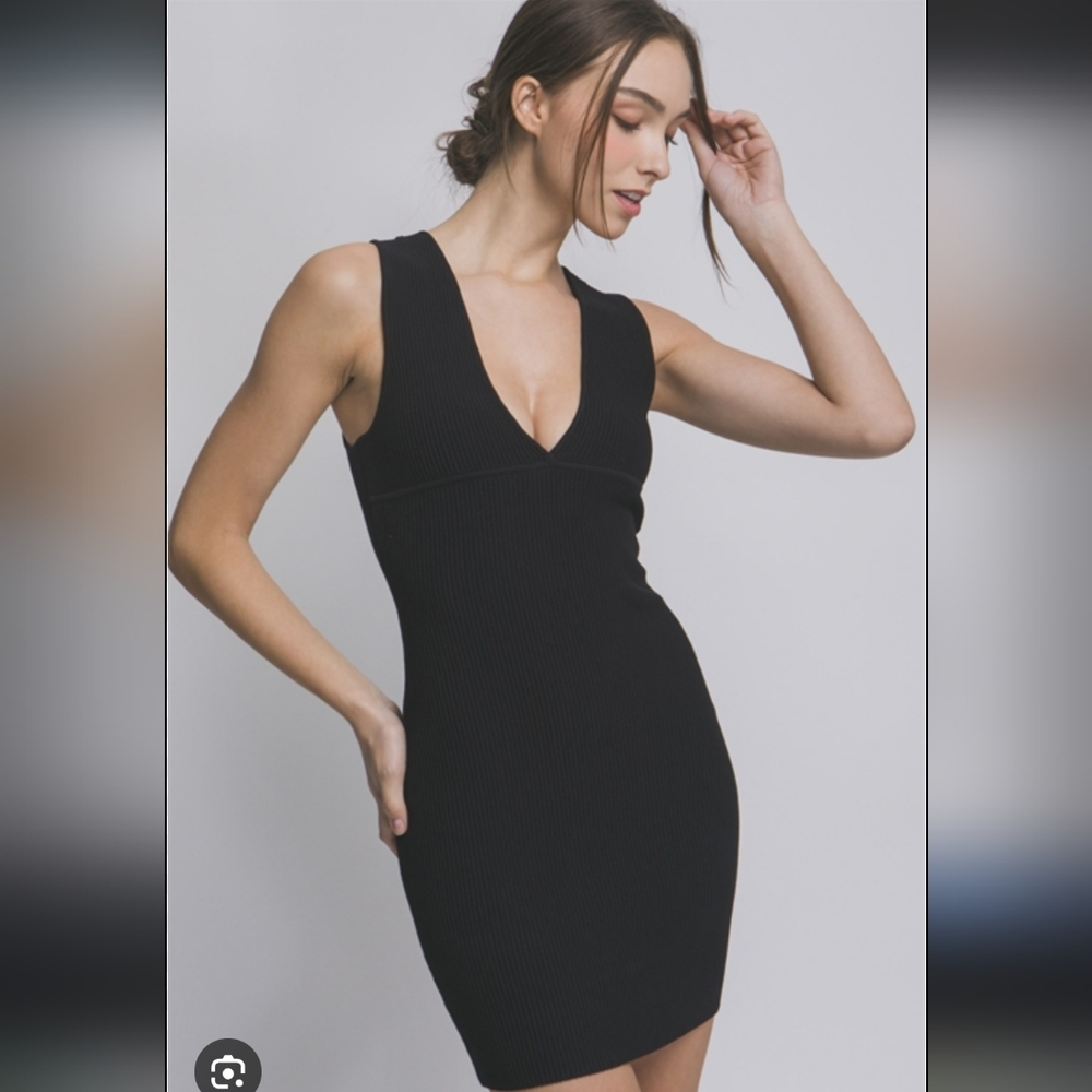 NWT House Of Harlow Ribbed Luxe Essentials Black Sleeveless Dress